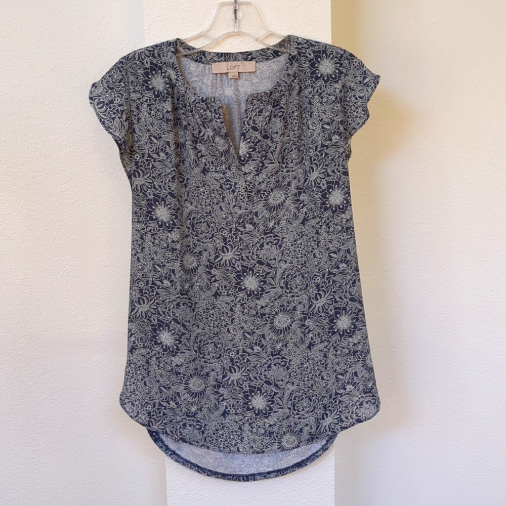 LOFT Blue floral blouse, size small